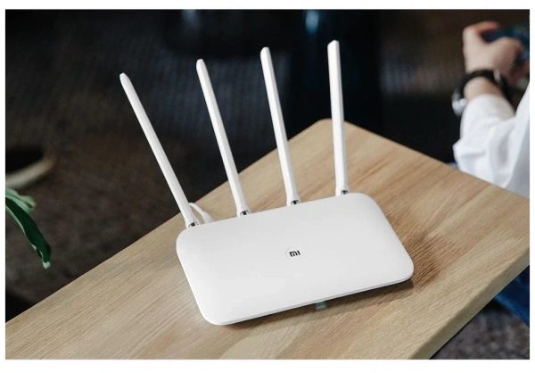 Роутер Xiaomi Mi WiFi Router 4С